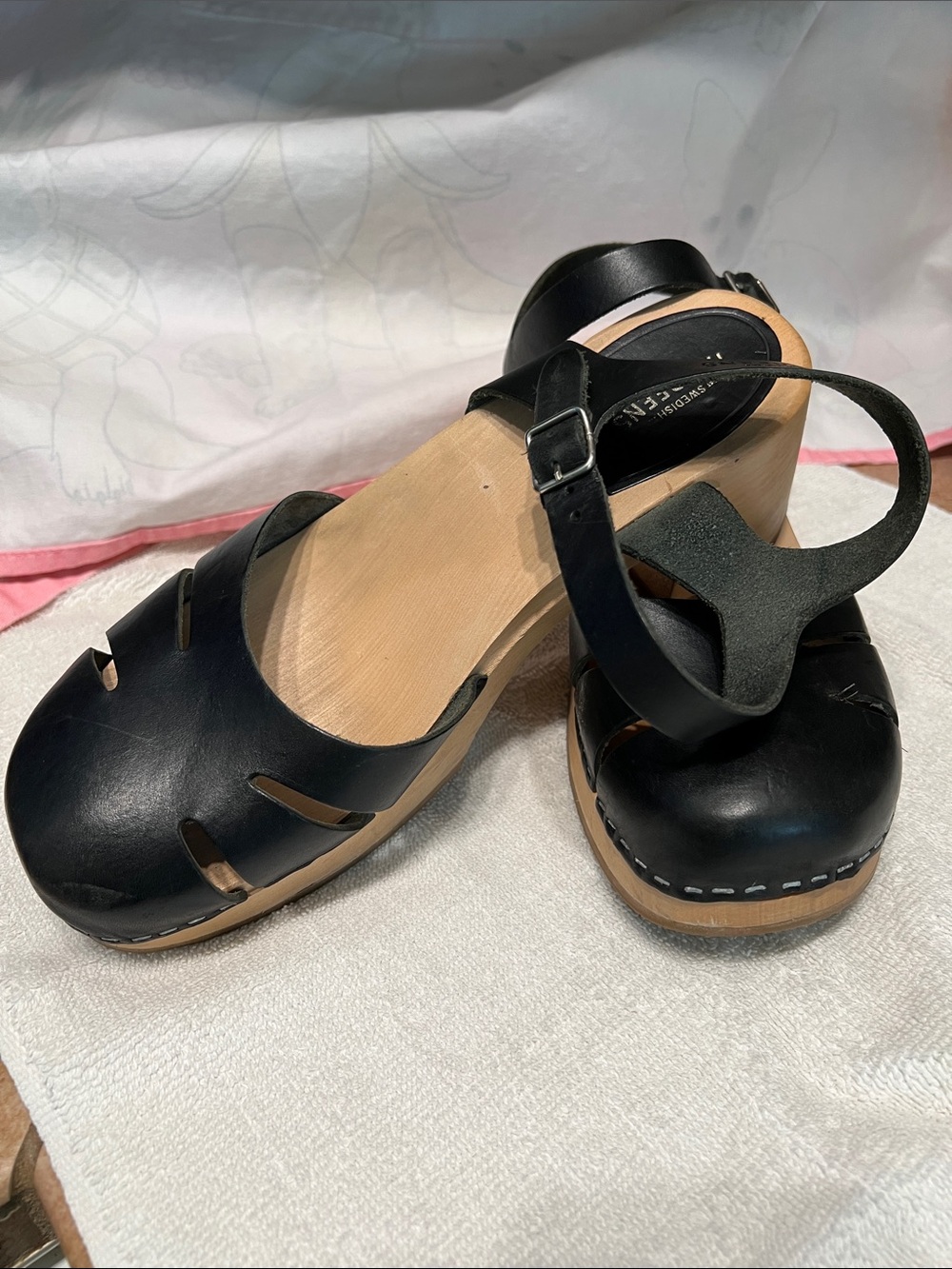 Swedish Hasbeens Black Leather Clog Sandals with Ankle Strap